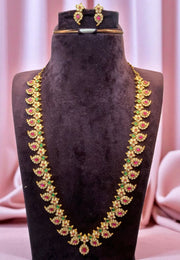 Traditional long jadav kundan stone necklace with pink stone